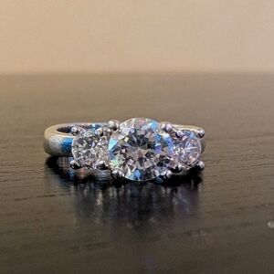 💰3 for $10💰 Kohl's Cubic Zirconia Ring